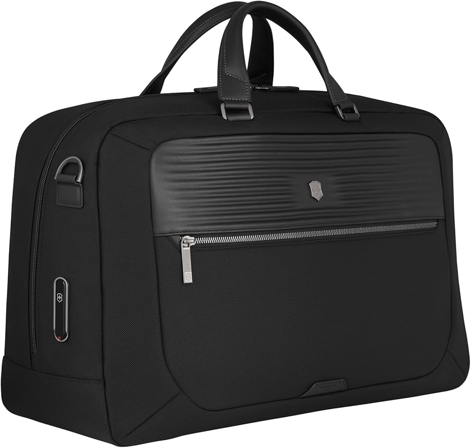 ティミー Amazon.com: Victorinox Mythic, Weekender, Bag with 15.6